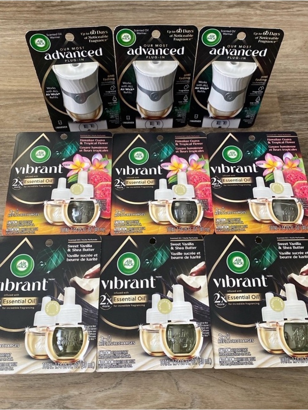 Air Wick Vibrant Bundle- Sweet Vanilla & Tropical Guava (Pack)